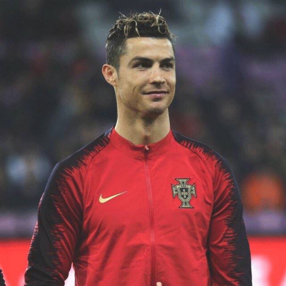 利物浦欧冠大名单：萨拉赫缺阵！范戴克领衔，维尔茨在列