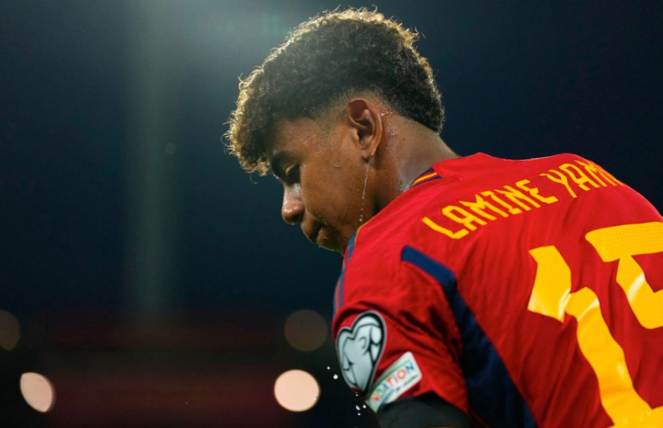 火箭本赛季第7次赢球净胜分20+，该数据领跑全联盟